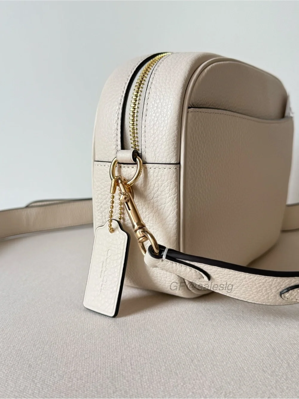 NWT Coach Detachable thicker strap Large Jamie Camera Crossbody bag Chalk White